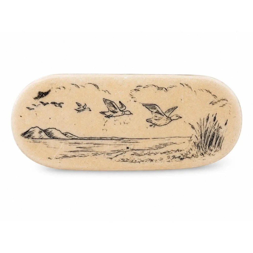 Vintage COMOY'S of London Faux Scrimshaw Duck Trinket Box w/Lid England Mallard